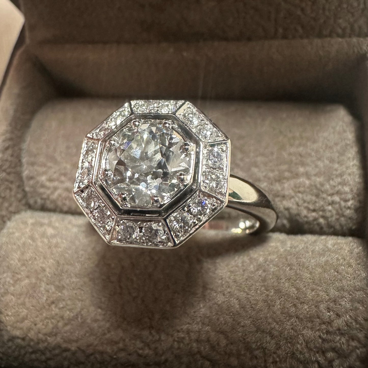 Platinum diamond ring