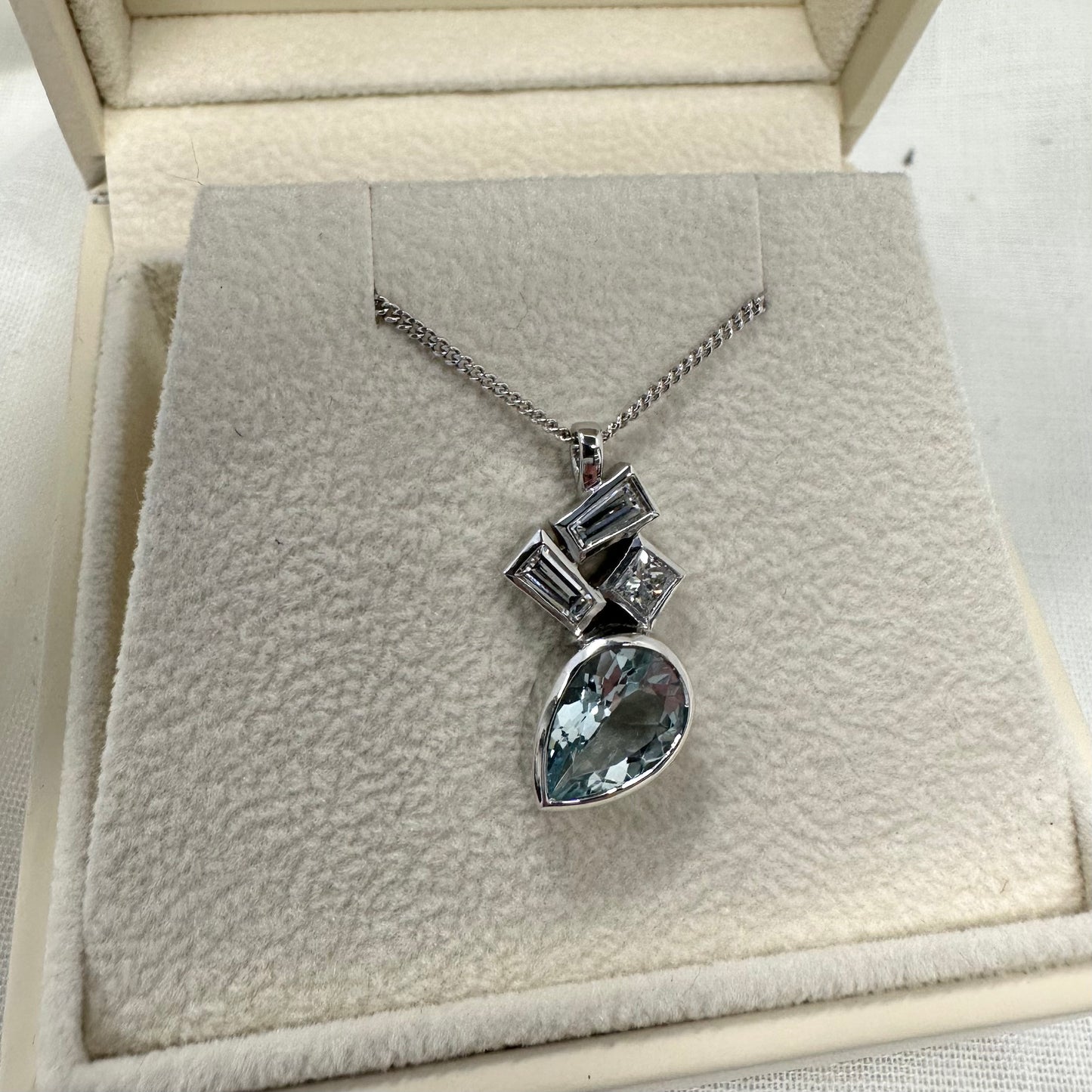 “Ariel” Necklace