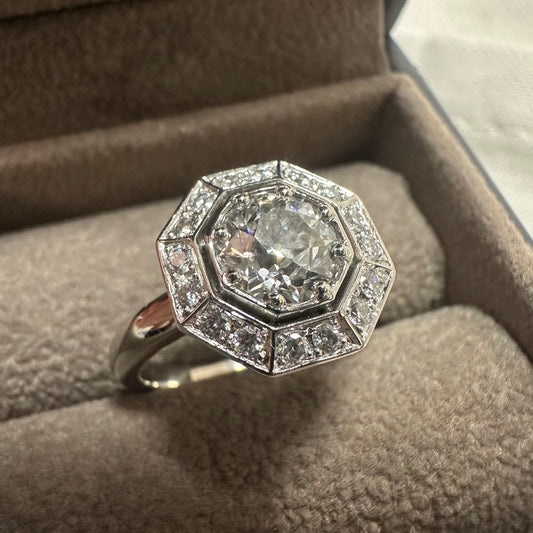 Platinum diamond ring