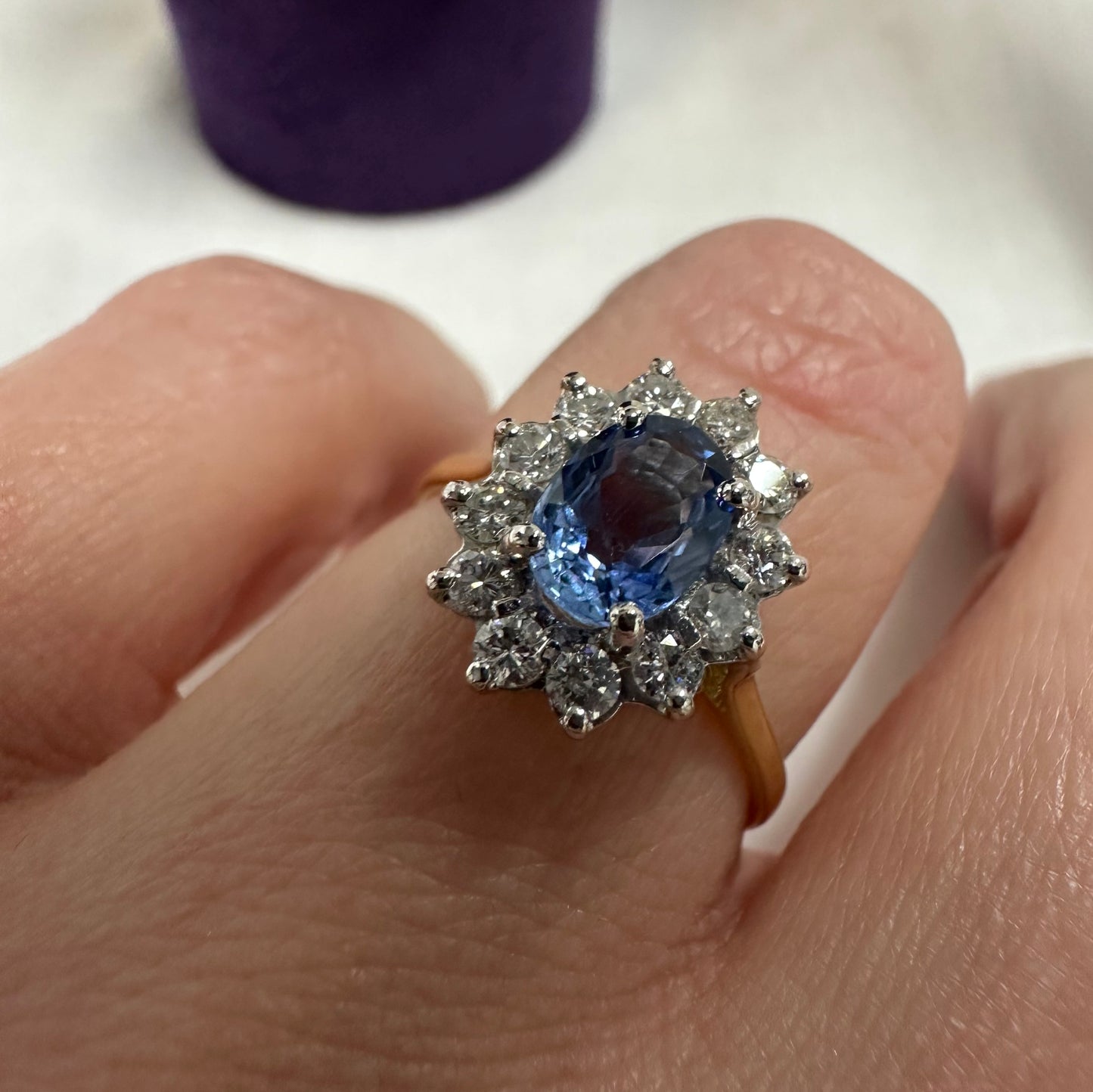 18ct Sapphire & Diamond Ring