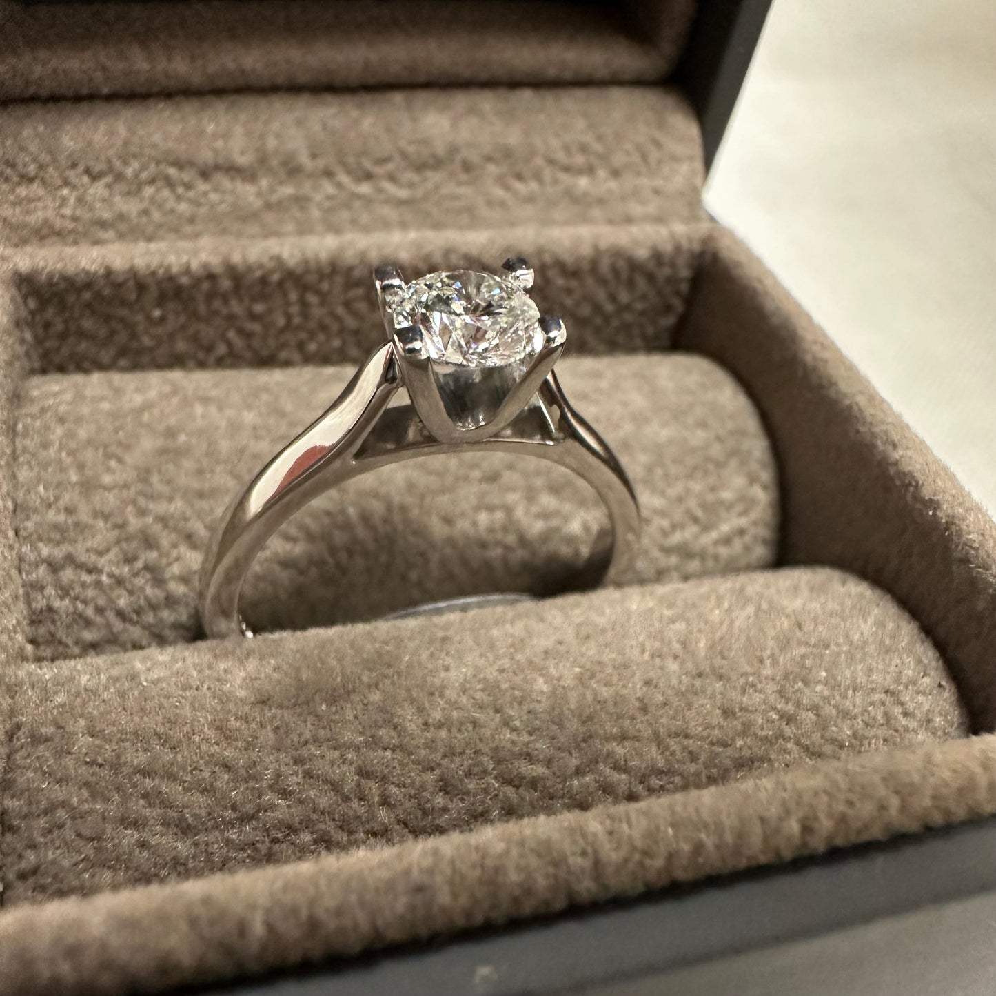 18ct Diamond Solitaire