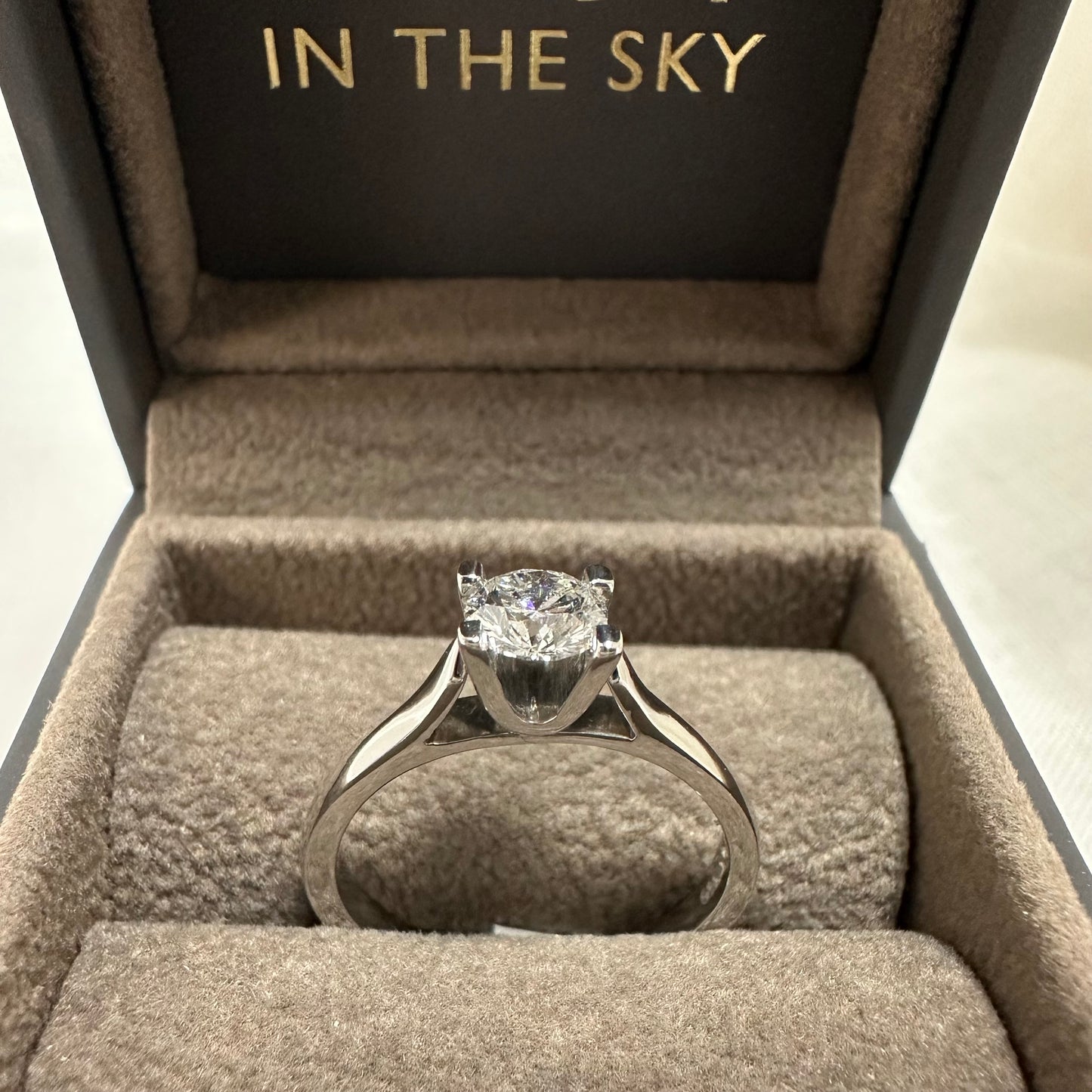 18ct Diamond Solitaire