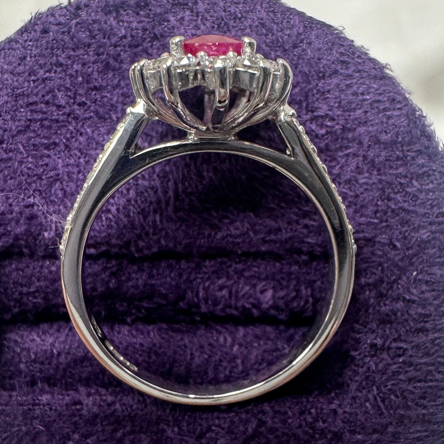 18ct Ruby & Diamond Ring