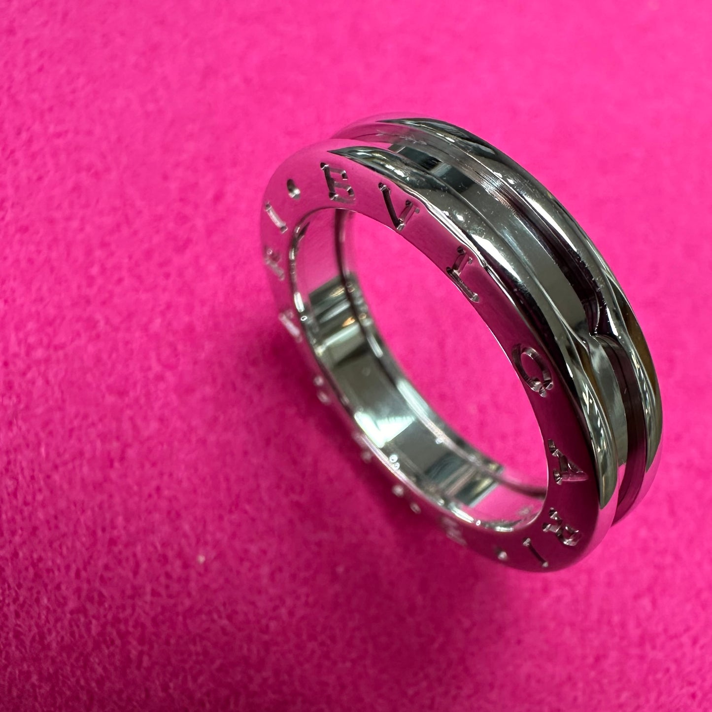18ct Bvlgari Ring