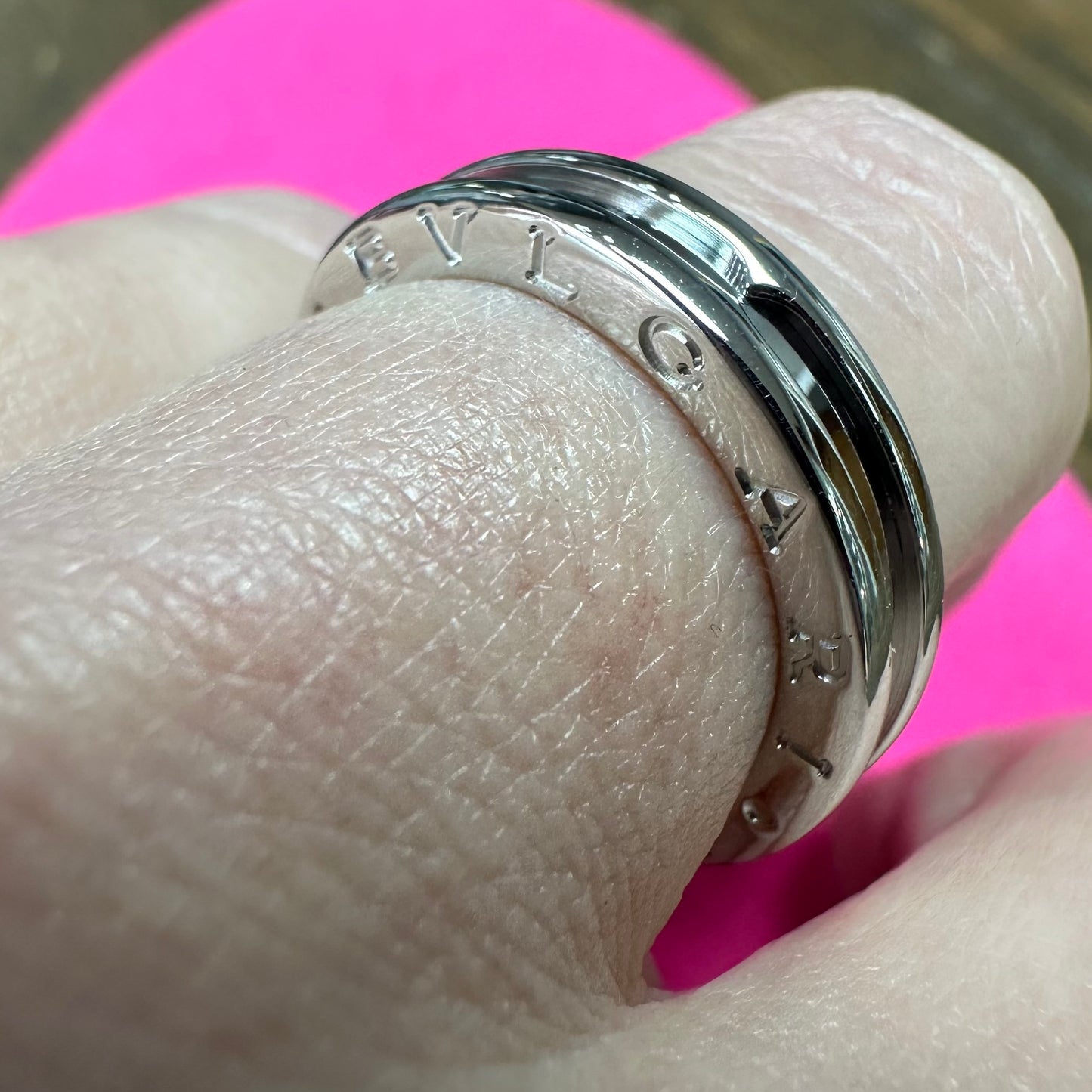 18ct Bvlgari Ring