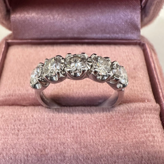18ct 5 Stone Diamond Ring