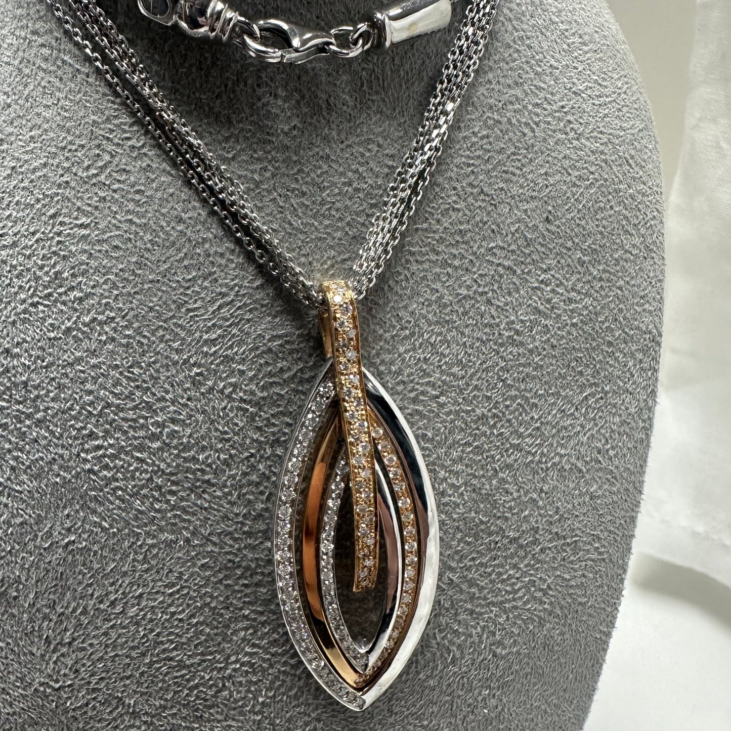 18ct gold Diamond Necklace