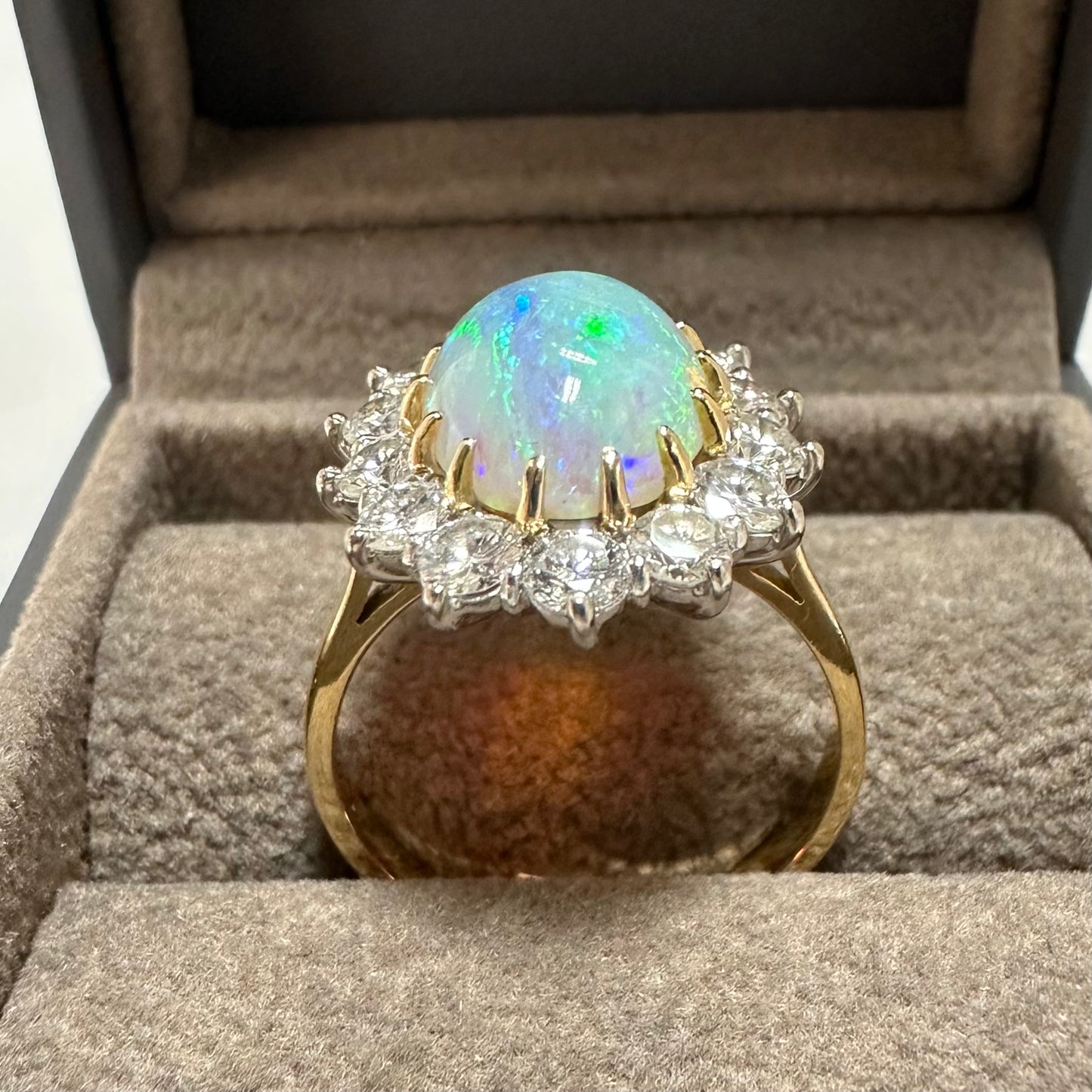 18ct Opal & Diamond Cluster