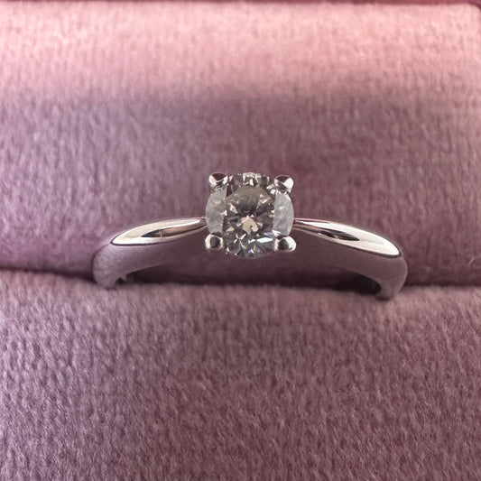 18ct Diamond Ring - Lucy in the Sky