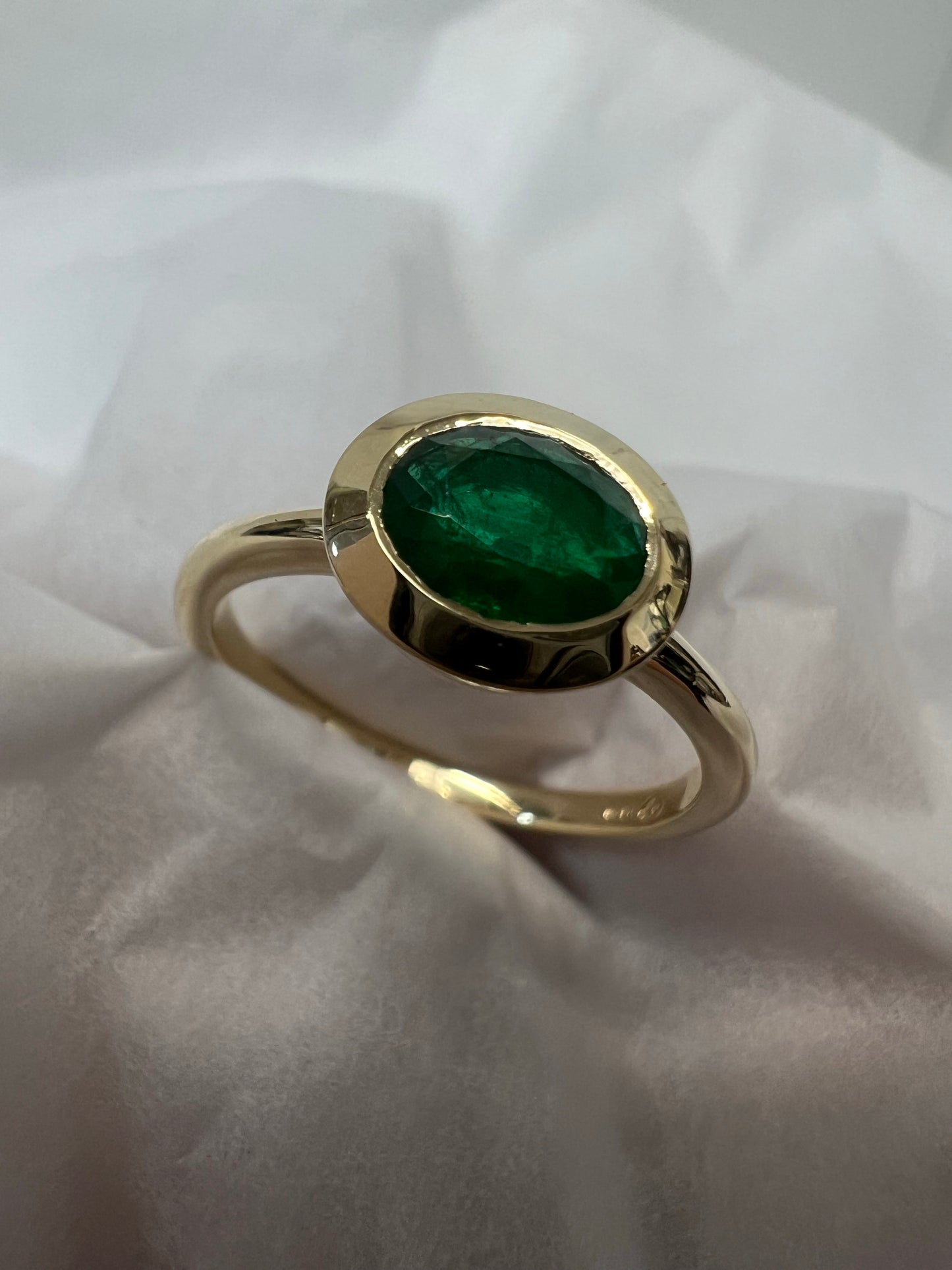 Emerald ring