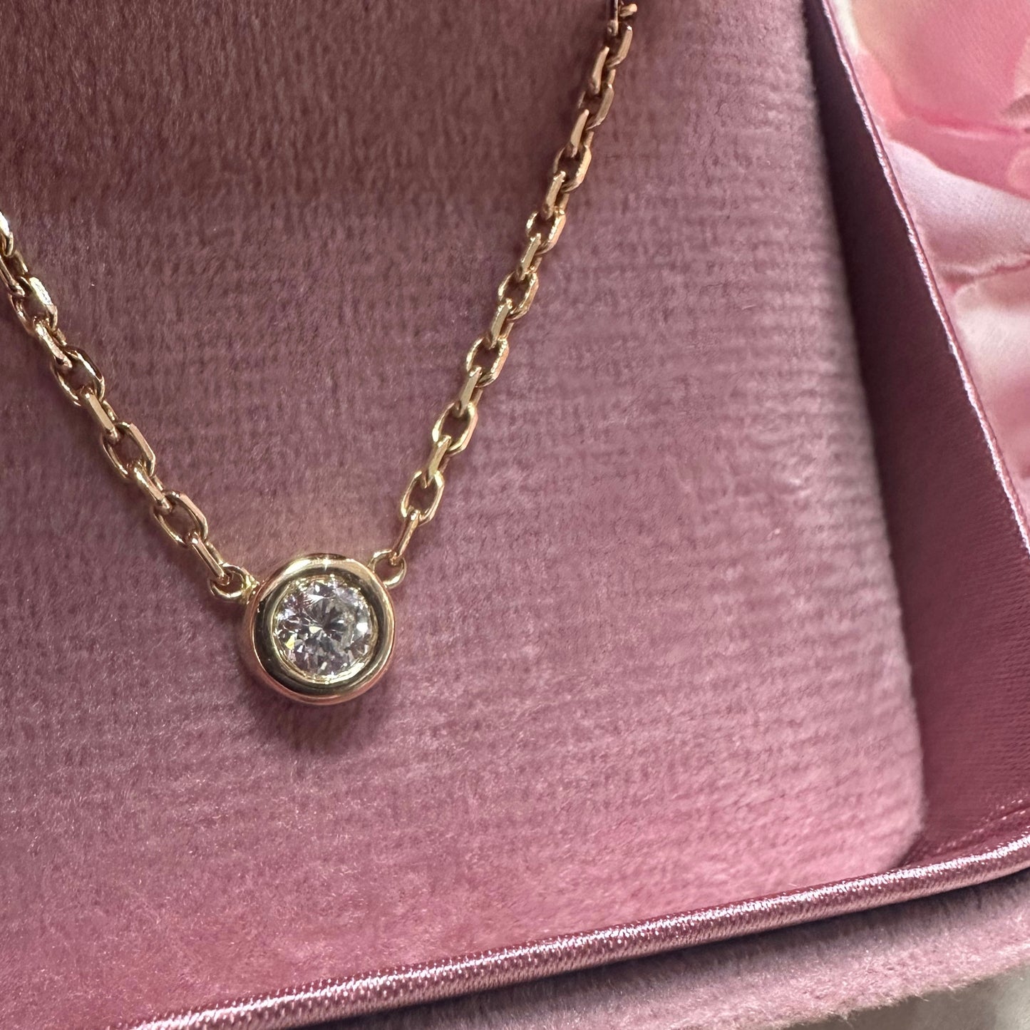 18ct Diamond Necklace