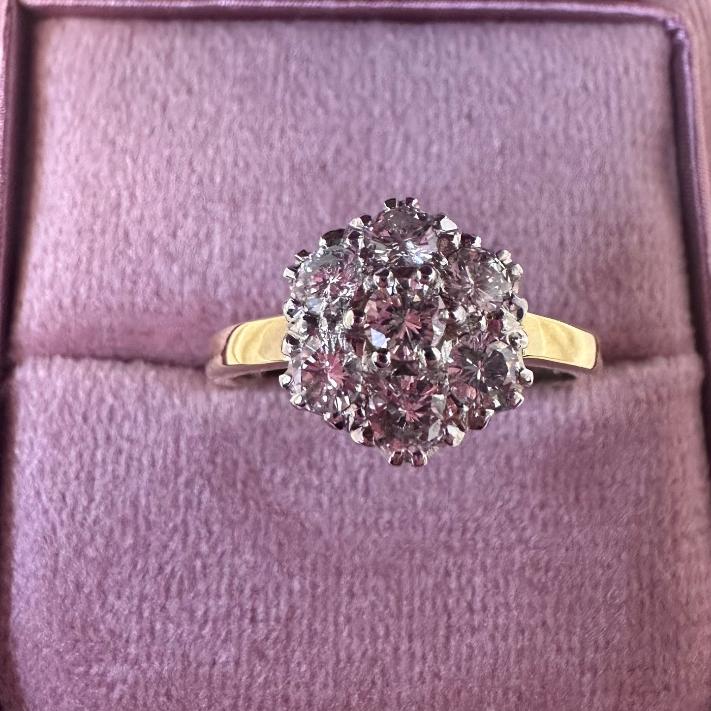 18ct Diamond Cluster