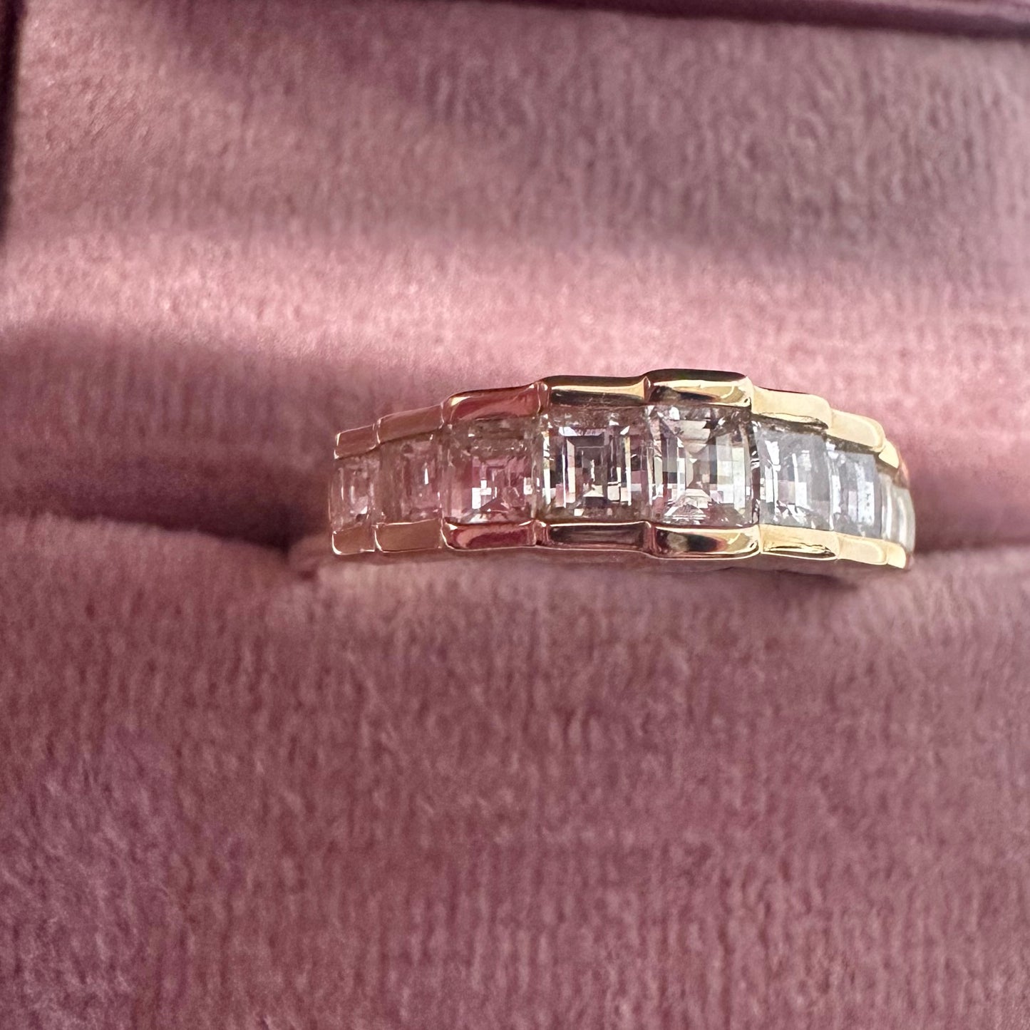 18ct Millenium Diamond Ring