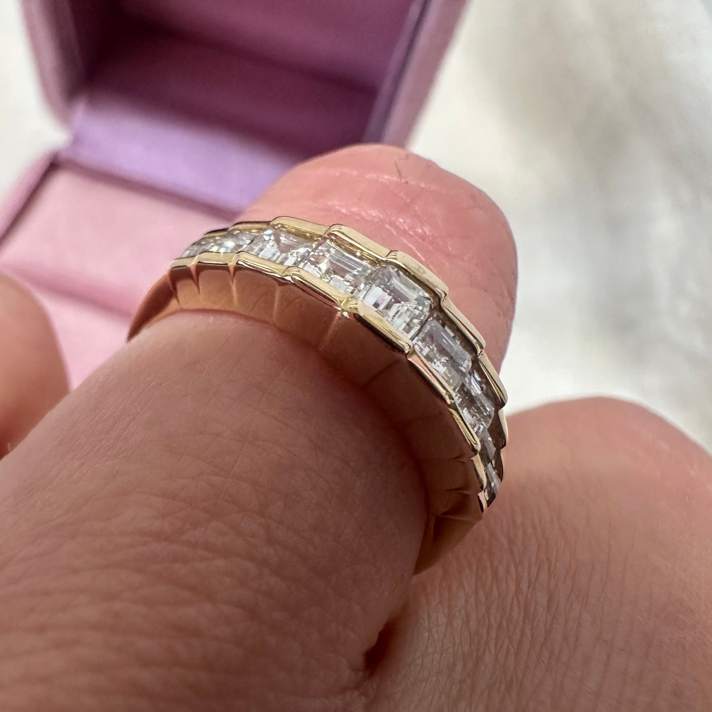 18ct Millenium Diamond Ring