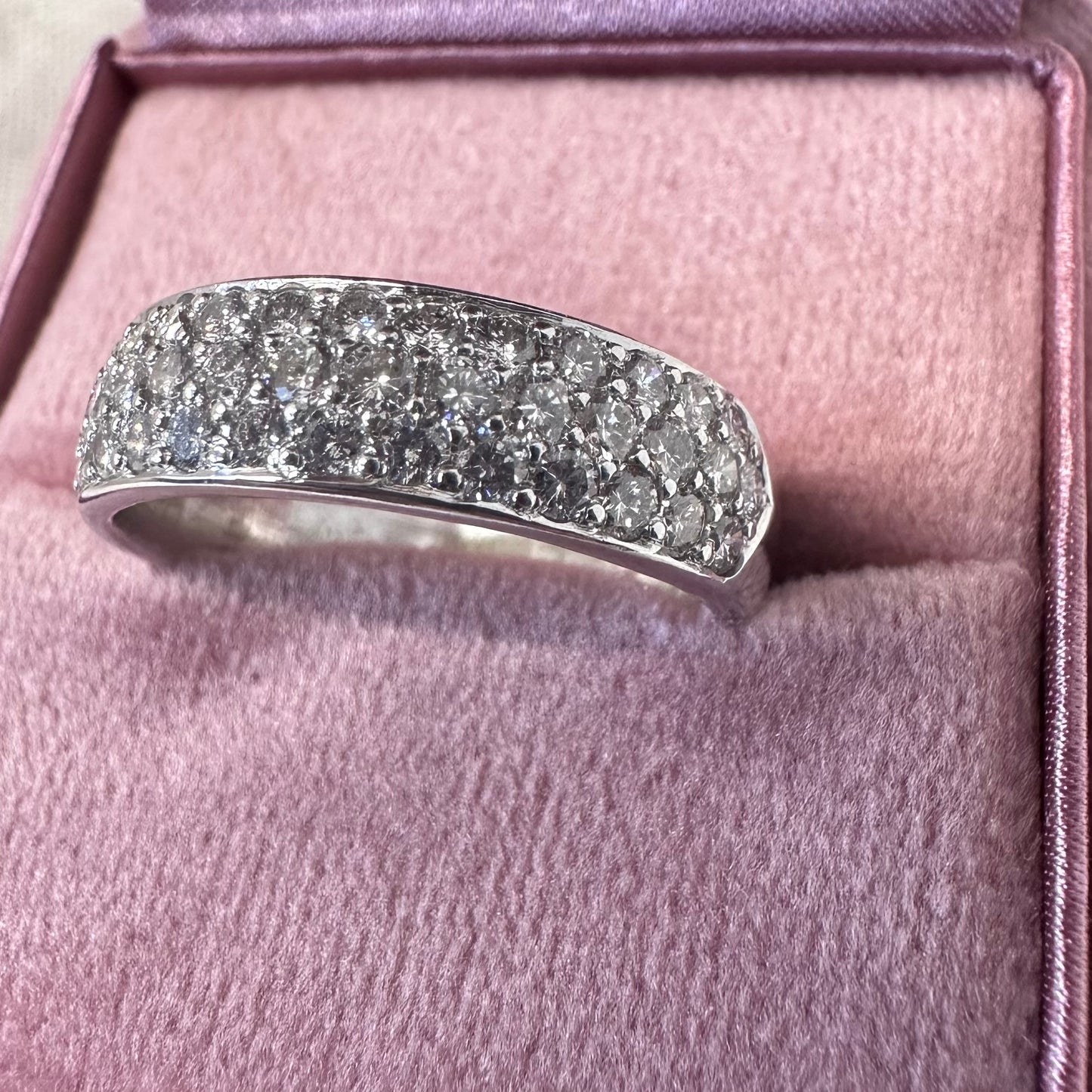 18ct Pave Diamond Band