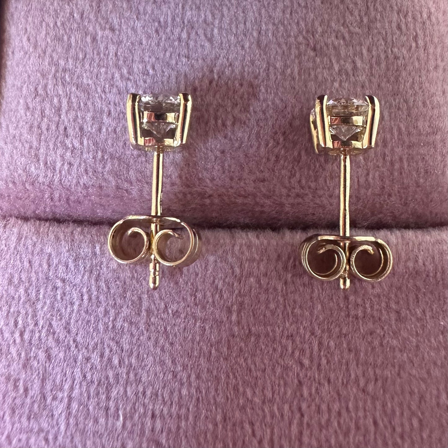 18ct Diamond Earrings
