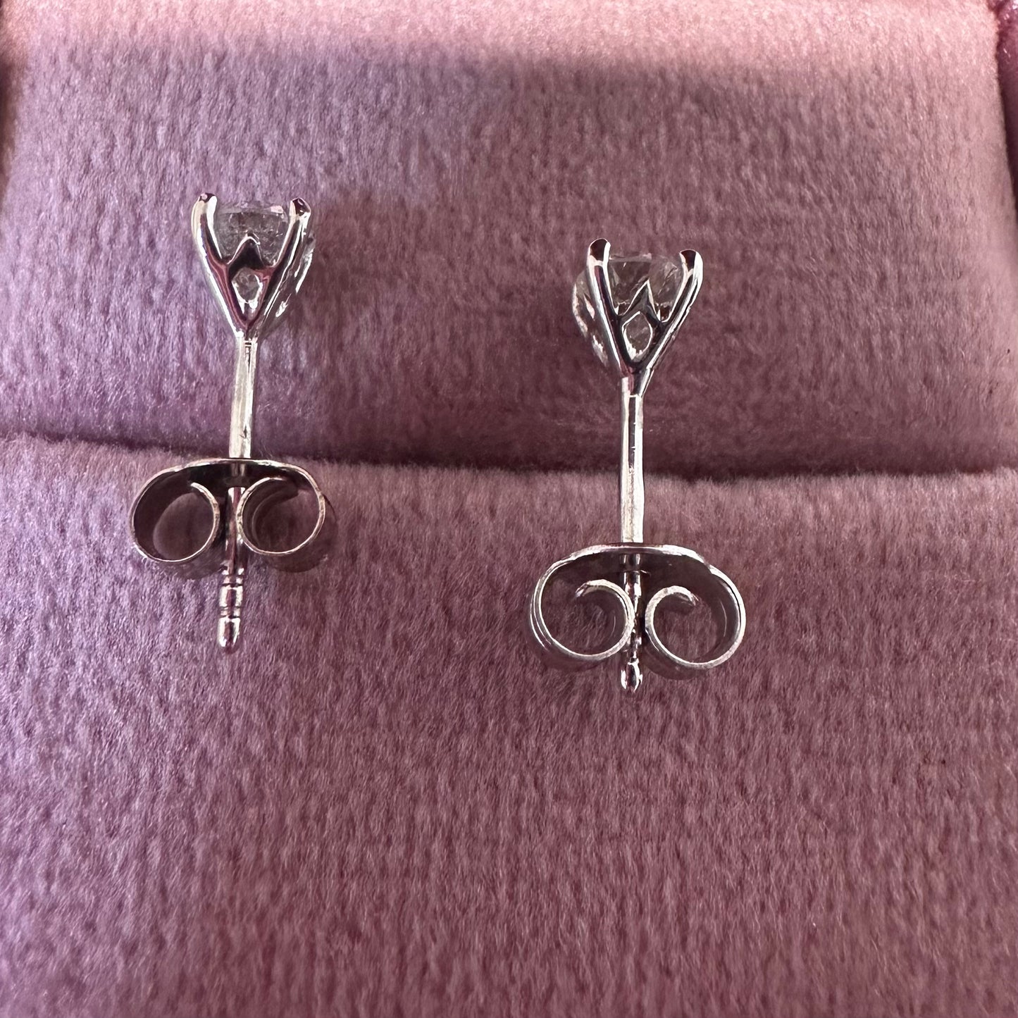 18ct Diamond Earrings