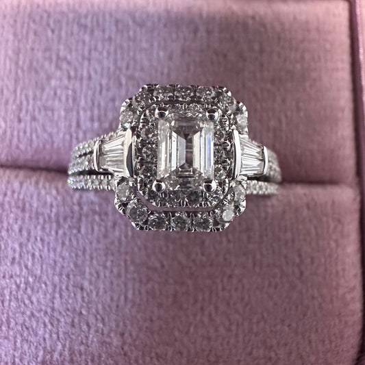 18ct Vera Wang Engagement Ring