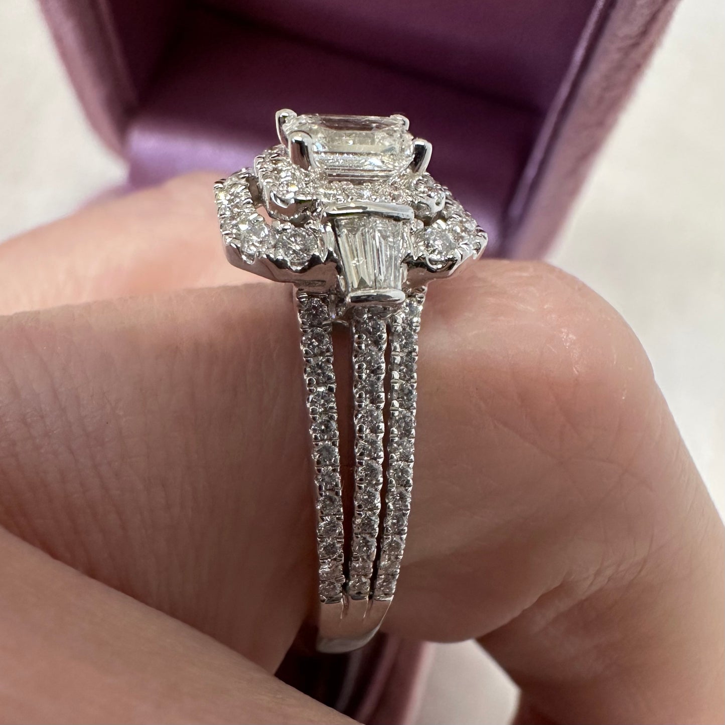 18ct Vera Wang Engagement Ring