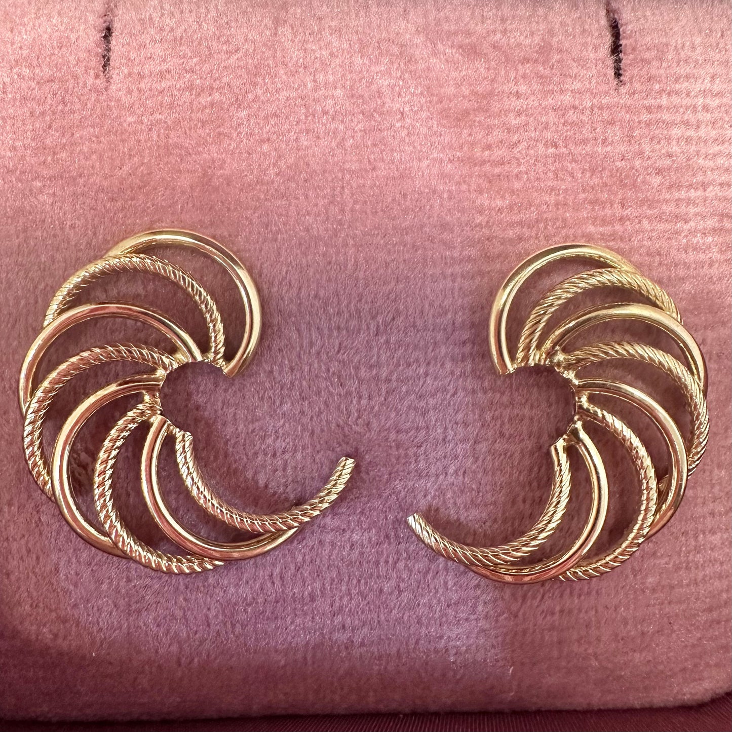 9ct Gold Earrings - Lucy in the Sky