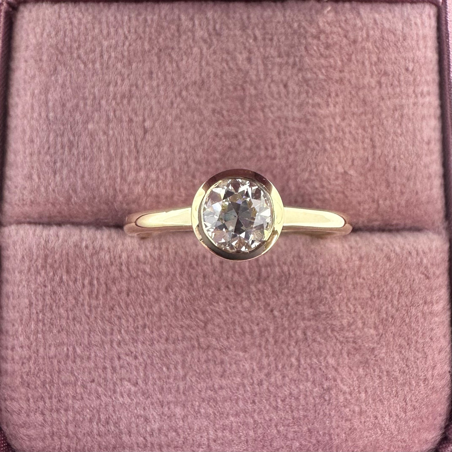 18ct Diamond Ring - Lucy in the Sky