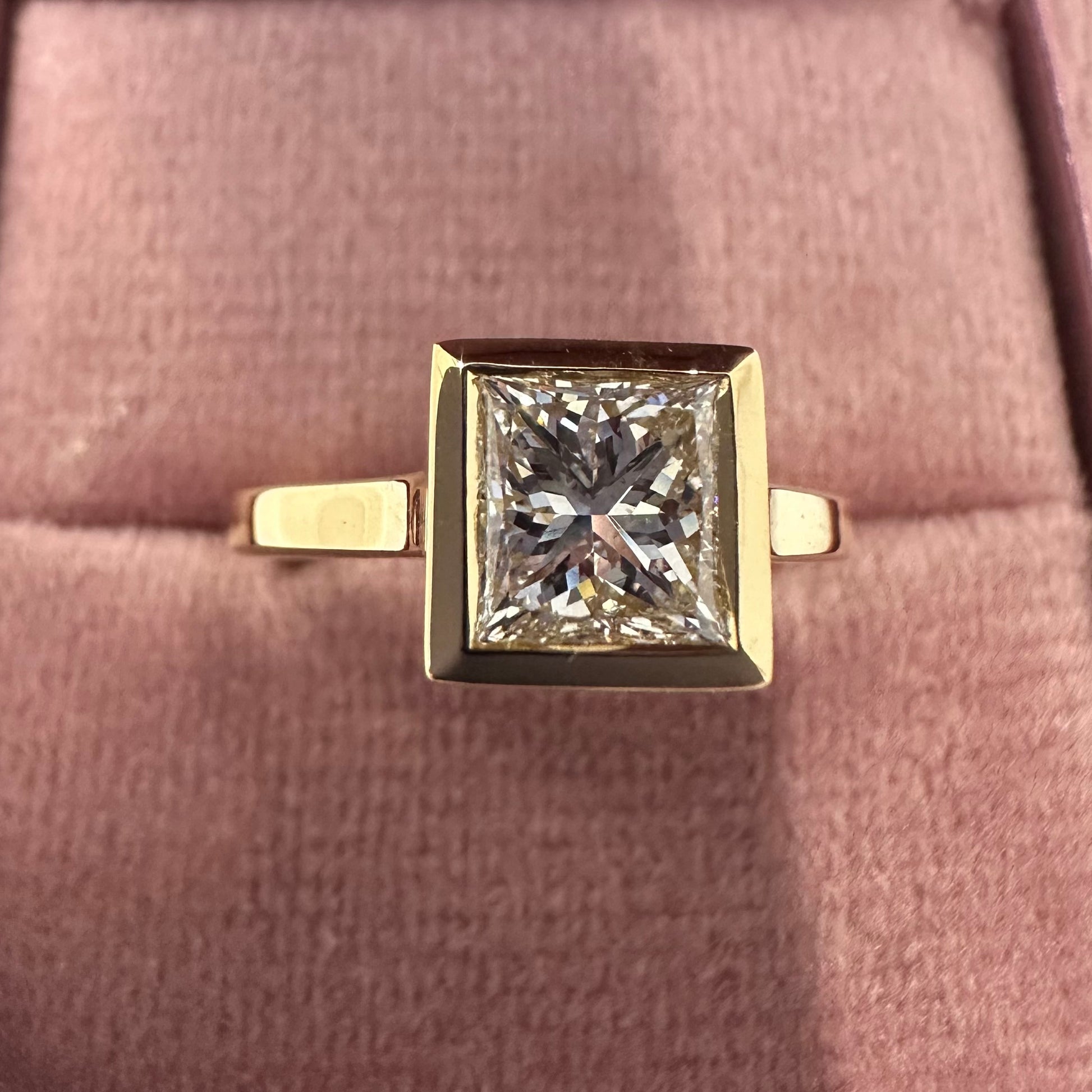 18ct Princess Cut Diamond Ring - Lucy in the Sky